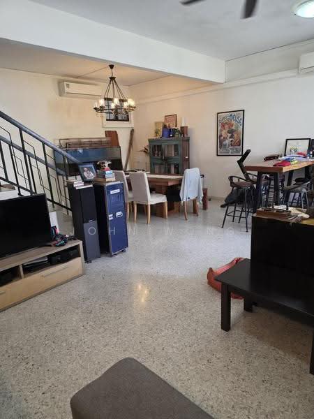 Eng Kong Terrace, Clementi Park / Upper Bukit Timah, 4 Bedrooms, 2,800 sqft, Terraced House For Sale, by John Wong, 500256502 - PropertyGuru.com.sg