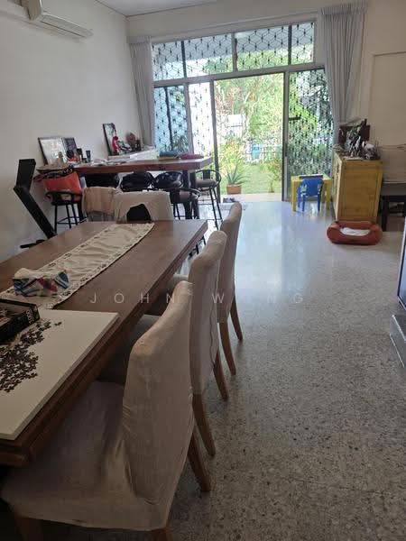 Eng Kong Terrace, Clementi Park / Upper Bukit Timah, 4 Bedrooms, 2,800 sqft, Terraced House For Sale, by John Wong, 500256502 - PropertyGuru.com.sg