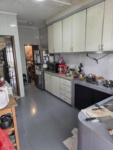 Eng Kong Terrace, Clementi Park / Upper Bukit Timah, 4 Bedrooms, 2,800 sqft, Terraced House For Sale, by John Wong, 500256502 - PropertyGuru.com.sg
