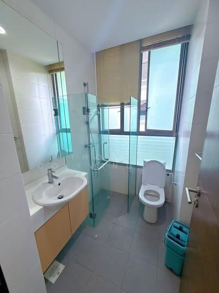 Suffolk Premier, 3 Suffolk Road, Newton / Novena, Room Rental, 100 sqft, Apartment For Rent, by ling, 500256514 - Bathroom - PropertyGuru.com.sg