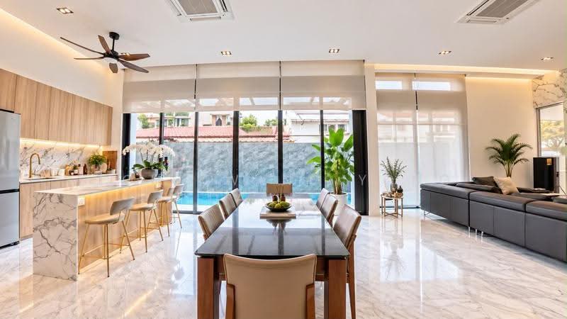 Landed7772 D15 Opera Estate Luxury Semi-Detached, Aida Street, Tosca Street, Lakme Street, Carmen Street, East Coast / Marine Parade, 5 Bedrooms, 7,545 sqft, Semi-Detached House For Sale, by Toh Kwang Yong Daniel, 500256521 - Kitchen - PropertyGuru.com.sg