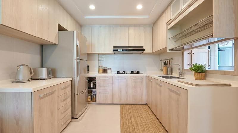 The Springbloom, 143 Serangoon Avenue 3, Hougang / Punggol / Sengkang, 3 Bedrooms, 1,456 sqft, Condominium For Sale, by George Koh 许晋铨, 500256542 - Kitchen - PropertyGuru.com.sg