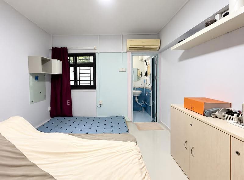 321 Ang Mo Kio Avenue 1, 321 Ang Mo Kio Avenue 1, Ang Mo Kio / Bishan / Thomson, 2 Bedrooms, 786 sqft, HDB Flat For Sale, by Elena Pang, 500256543 - Bedroom - PropertyGuru.com.sg
