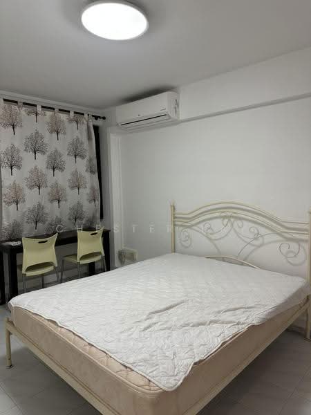 93 Jalan Dua, 93 Jalan Dua, Eunos / Geylang / Paya Lebar, 2 Bedrooms, 635 sqft, HDB Flat For Sale, by Chester Kay, 500256548 - Bedroom - PropertyGuru.com.sg