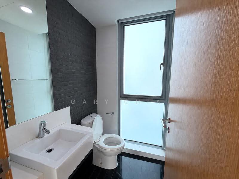 Park Infinia at Wee Nam, 2A Lincoln Road, Newton / Novena, 4 Bedrooms, 1,690 sqft, Condominium For Sale, by Gary Chia, 500256553 - Bathroom - PropertyGuru.com.sg
