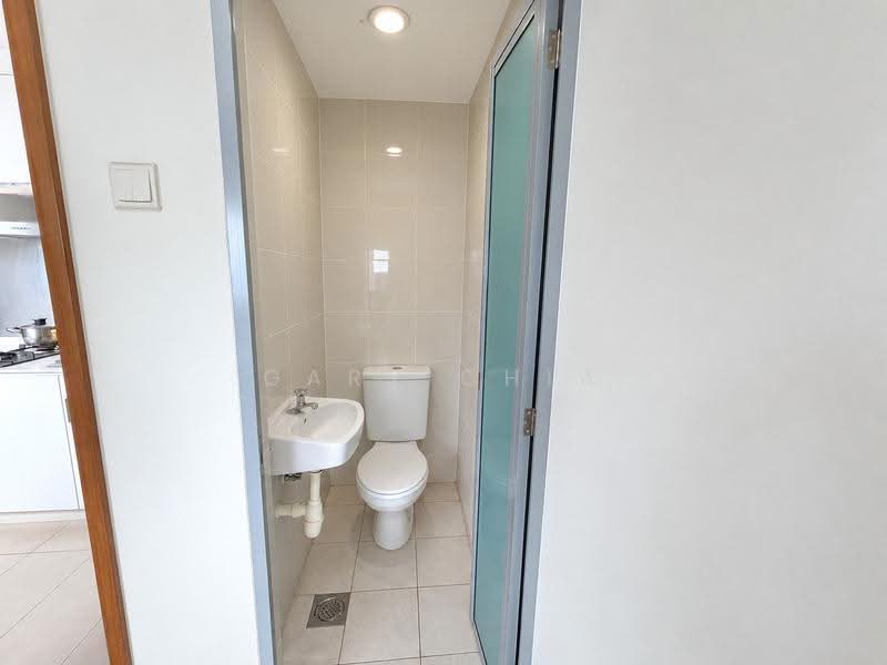 Park Infinia at Wee Nam, 2A Lincoln Road, Newton / Novena, 4 Bedrooms, 1,690 sqft, Condominium For Sale, by Gary Chia, 500256553 - Bathroom - PropertyGuru.com.sg