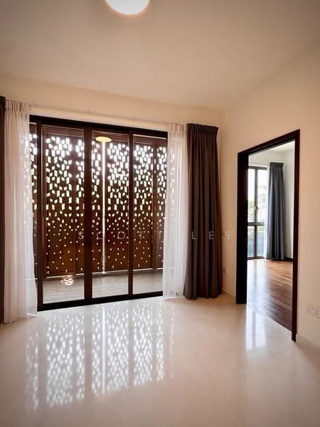 Parksuites, 18 Holland Grove Road, Tanglin / Holland / Bukit Timah, 2 Bedrooms, 786 sqft, Condominium For Sale, by Scott Lee, 500256572 - PropertyGuru.com.sg