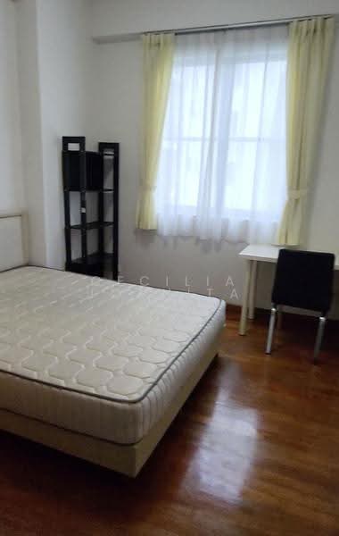 Springdale Condo, 51 Hindhede Walk, Clementi Park / Upper Bukit Timah, 3 Bedrooms, 1,109 sqft, Condominium For Rent, by Cecilia Joanita, 500256595 - Bedroom - PropertyGuru.com.sg