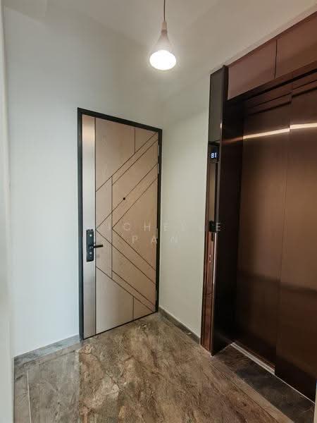 Perfect Ten, 323 Bukit Timah Road, Tanglin / Holland / Bukit Timah, 2 Bedrooms, 786 sqft, Condominium For Rent, by Michelle Pan, 500256601 - Entrance - PropertyGuru.com.sg