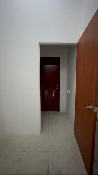 136 Bedok North Avenue 3, 136 136, Bedok / Upper East Coast, 1,625 sqft, Shop / Shophouse For Sale, by Ssharon Loh, 500256604 - CommercialGuru.com.sg