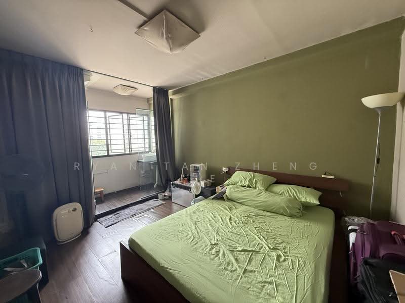 784 Yishun Avenue 2, 784 Yishun Avenue 2, Sembawang / Yishun, 2 Bedrooms, 797 sqft, HDB Flat For Sale, by Ryan Tan Zheng Jie, 500256605 - Bedroom - PropertyGuru.com.sg