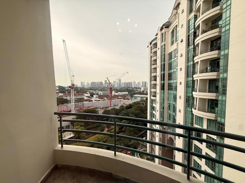 Tanglin Regency, 381 Tanglin Road, Tanglin / Holland / Bukit Timah, 2 Bedrooms, 883 sqft, Condominium For Rent, by Tricia Ong, 500256622 - Balcony - PropertyGuru.com.sg