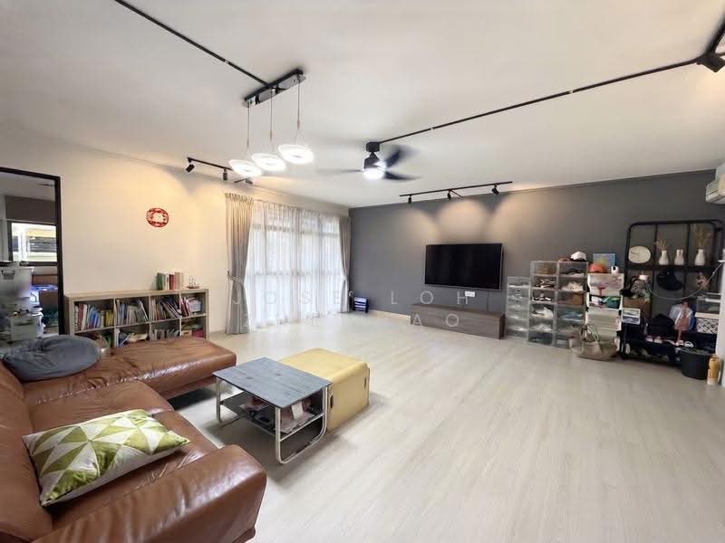 177 Lompang Road, 177 Lompang Road, Dairy Farm / Bukit Panjang / Choa Chu Kang, 3 Bedrooms, 1,184 sqft, HDB Flat For Sale, by Jose Loh Zhenhao, 500256625 - Living Room - PropertyGuru.com.sg