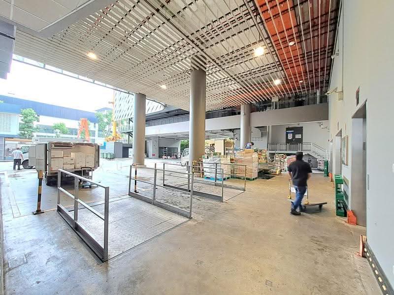 Skylight Building, Harbourfront / Telok Blangah, 5,660 sqft, Light Industrial (B1) For Rent, by Xue Ling 雪玲, 500256630 - Exterior - CommercialGuru.com.sg