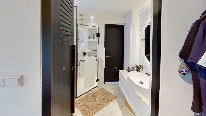78 Moh Guan Terrace, 78 Moh Guan Terrace, Alexandra / Commonwealth, 1 Bedroom, 1,119 sqft, Walk-up Apartment For Sale, by Alvin Yeo, 500256639 - Bathroom - PropertyGuru.com.sg