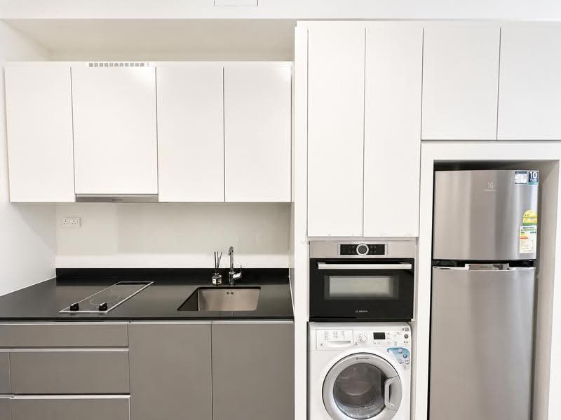 Bijou, 2 Jalan Mat Jambol, Buona Vista / West Coast / Clementi New Town, 1 Bedroom, 603 sqft, Condominium For Sale, by Jereme James, 500256645 - Kitchen - PropertyGuru.com.sg