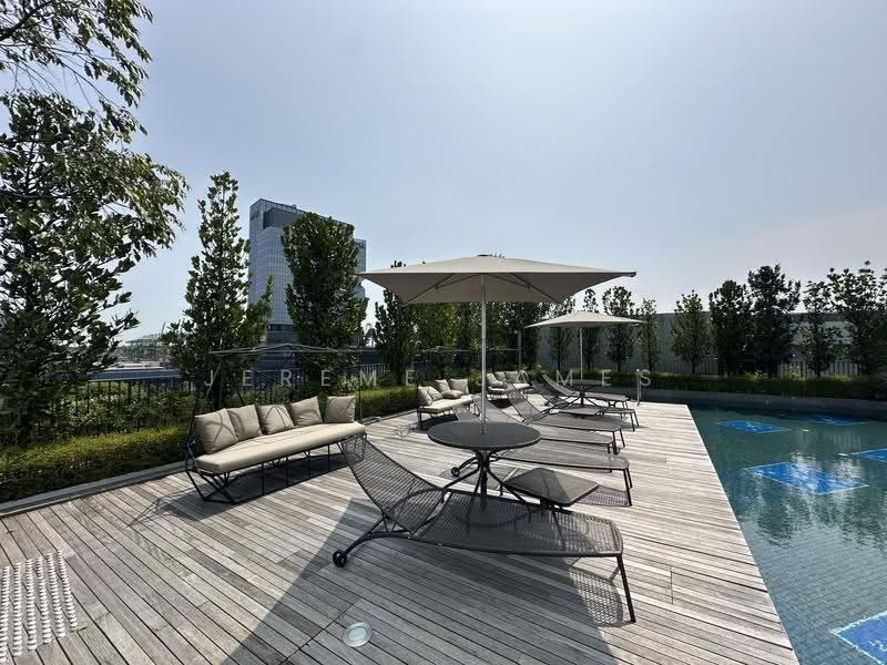 Bijou, 2 Jalan Mat Jambol, Buona Vista / West Coast / Clementi New Town, 1 Bedroom, 603 sqft, Condominium For Sale, by Jereme James, 500256645 - Rooftop Pool - PropertyGuru.com.sg