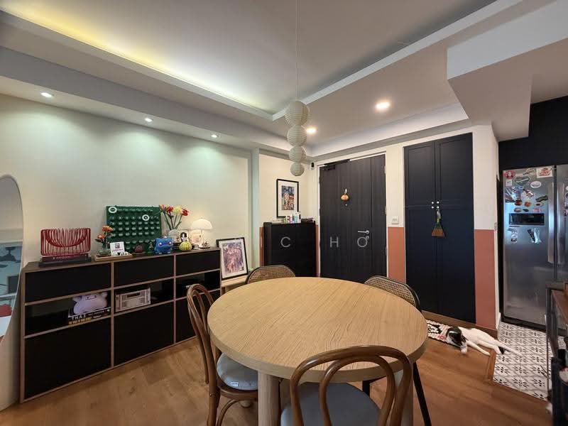 676D Punggol Drive, 676D Punggol Drive, Hougang / Punggol / Sengkang, 3 Bedrooms, 1,001 sqft, HDB Flat For Sale, by Edric Ho, 500256669 - Dining Room - PropertyGuru.com.sg