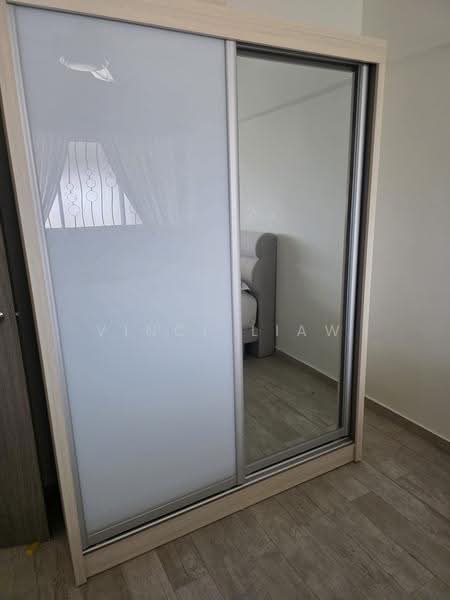 266 Tampines Street 21, 266 Tampines Street 21, Pasir Ris / Tampines, Room Rental, 100 sqft, HDB Flat For Rent, by Vince Liaw, 500256672 - Bedroom - PropertyGuru.com.sg