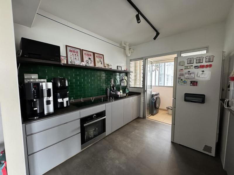 409A Northshore Drive, 409A Northshore Drive, Hougang / Punggol / Sengkang, 3 Bedrooms, 1,012 sqft, HDB Flat For Sale, by Alvin Neo, 500256684 - Kitchen - PropertyGuru.com.sg