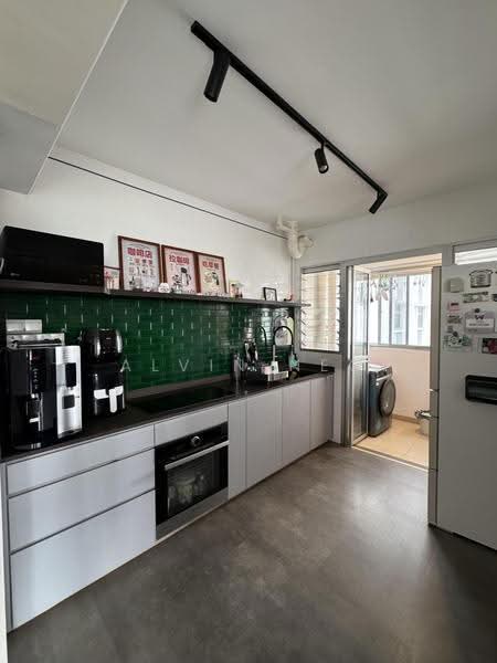 409A Northshore Drive, 409A Northshore Drive, Hougang / Punggol / Sengkang, 3 Bedrooms, 1,012 sqft, HDB Flat For Sale, by Alvin Neo, 500256684 - Kitchen - PropertyGuru.com.sg
