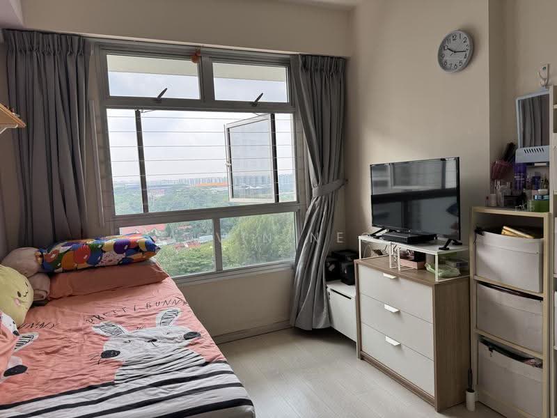 409A Northshore Drive, 409A Northshore Drive, Hougang / Punggol / Sengkang, 3 Bedrooms, 1,012 sqft, HDB Flat For Sale, by Alvin Neo, 500256684 - Common Bedroom - PropertyGuru.com.sg