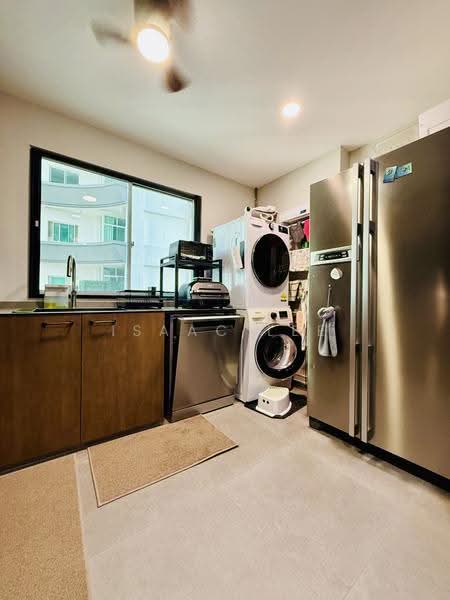 Maysprings, 2 Petir Road, Dairy Farm / Bukit Panjang / Choa Chu Kang, 3 Bedrooms, 1,324 sqft, Apartment For Sale, by Isaac Lee, 500256687 - Kitchen - PropertyGuru.com.sg