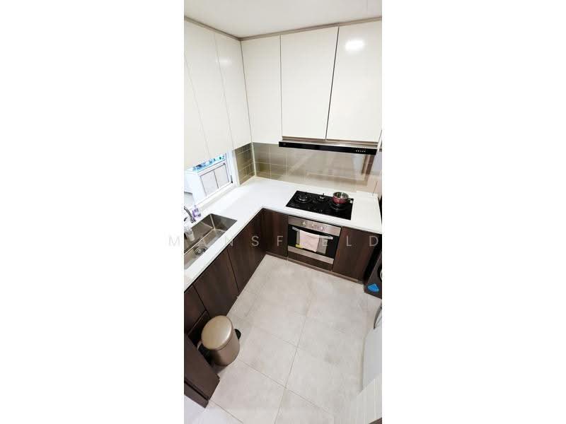 Symphony Suites, 1 Yishun Close, Sembawang / Yishun, 3 Bedrooms, 797 sqft, Condominium For Sale, by Mansfield Tan, 500256697 - Kitchen - PropertyGuru.com.sg