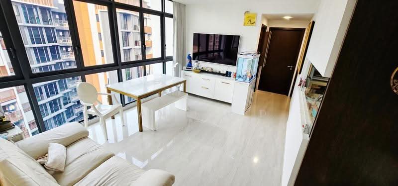 Symphony Suites, 1 Yishun Close, Sembawang / Yishun, 3 Bedrooms, 797 sqft, Condominium For Sale, by Mansfield Tan, 500256697 - Living Room - PropertyGuru.com.sg
