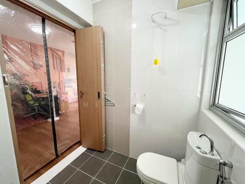 102B Canberra Street, 102B Canberra Street, Sembawang / Yishun, 1 Bedroom, 506 sqft, HDB Flat For Sale, by Richelle Chua, 500256698 - Bathroom - PropertyGuru.com.sg