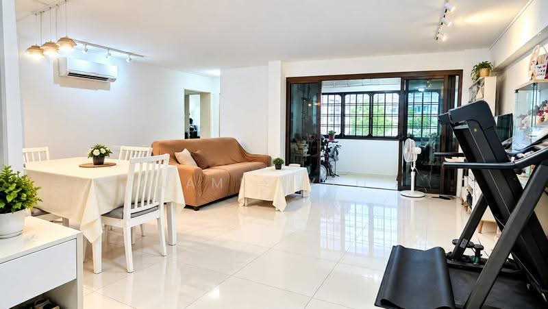 971 Hougang Street 91, 971 Hougang Street 91, Hougang / Punggol / Sengkang, 3 Bedrooms, 1,248 sqft, HDB Flat For Sale, by James Yeo, 500256705 - Living Room - PropertyGuru.com.sg