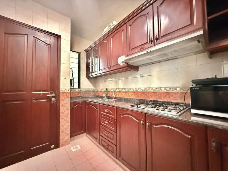 Tanglin Regency, 381 Tanglin Road, Tanglin / Holland / Bukit Timah, 2 Bedrooms, 883 sqft, Condominium For Rent, by Josephine Lim J R 林婕容 (区域分行董事 ), 500256724 - Kitchen - PropertyGuru.com.sg