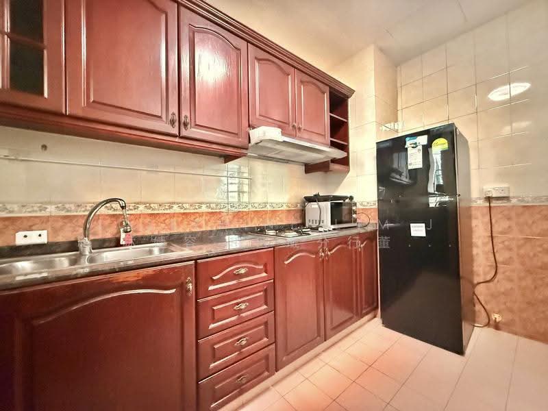 Tanglin Regency, 381 Tanglin Road, Tanglin / Holland / Bukit Timah, 2 Bedrooms, 883 sqft, Condominium For Rent, by Josephine Lim J R 林婕容 (区域分行董事 ), 500256724 - Kitchen - PropertyGuru.com.sg