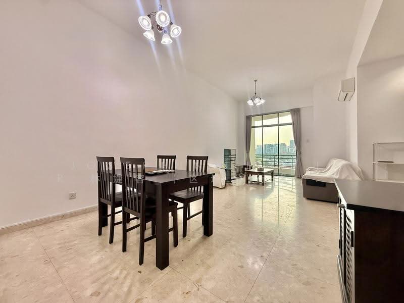 Tanglin Regency, 381 Tanglin Road, Tanglin / Holland / Bukit Timah, 2 Bedrooms, 883 sqft, Condominium For Rent, by Josephine Lim J R 林婕容 (区域分行董事 ), 500256724 - Living Room - PropertyGuru.com.sg