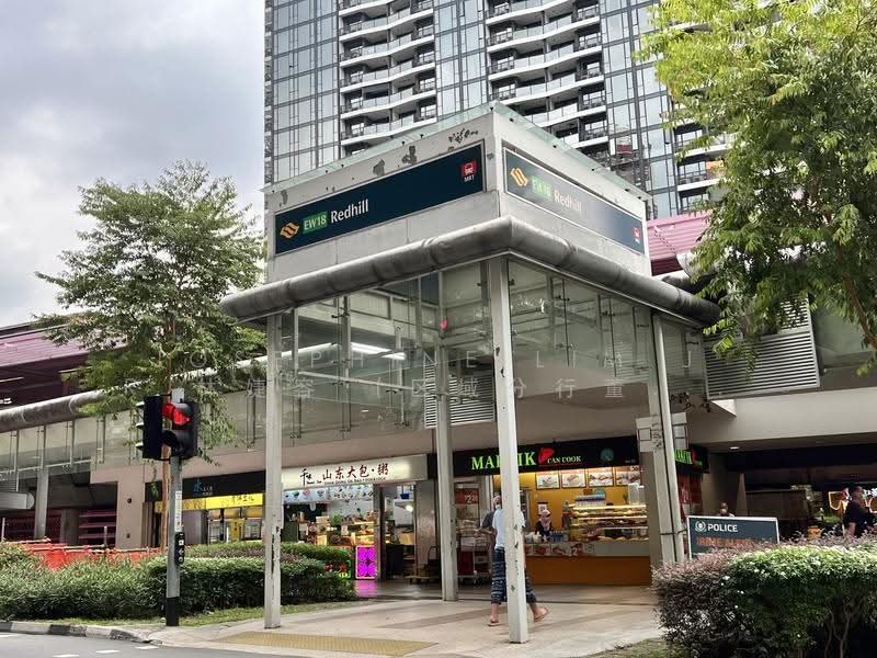 Tanglin Regency, 381 Tanglin Road, Tanglin / Holland / Bukit Timah, 2 Bedrooms, 883 sqft, Condominium For Rent, by Josephine Lim J R 林婕容 (区域分行董事 ), 500256724 - Exterior - PropertyGuru.com.sg