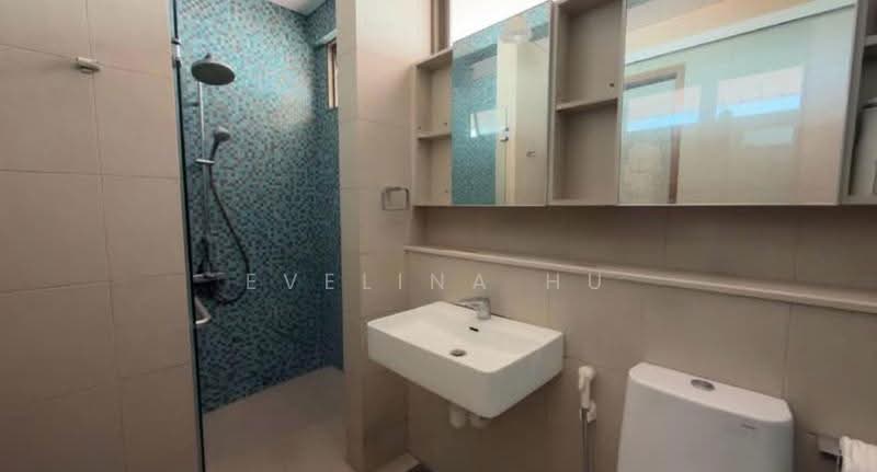 Serangoon Garden Estate, 46 Colchester Grove, Hougang / Punggol / Sengkang, 4 Bedrooms, 2,801 sqft, Corner Terrace For Sale, by Evelina Hu, 500256729 - Bathroom - PropertyGuru.com.sg