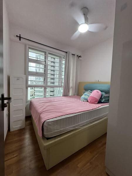 40A Margaret Drive, 40A Margaret Drive, Alexandra / Commonwealth, 2 Bedrooms, 678 sqft, HDB Flat For Rent, by Joycelyn Poh, 500256742 - Bedroom - PropertyGuru.com.sg