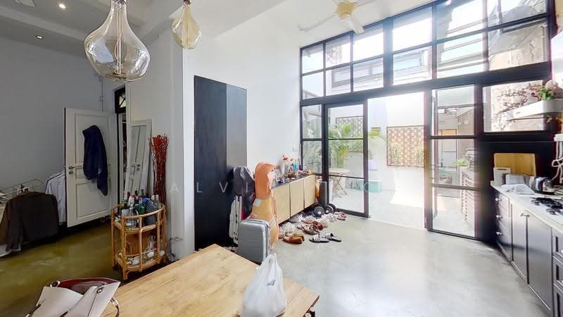 59 Eng Hoon Street, 59 Eng Hoon Street, Alexandra / Commonwealth, 3 Bedrooms, 1,582 sqft, Walk-up Apartment For Sale, by Alvin Yeo, 500256745 - Living Room - PropertyGuru.com.sg