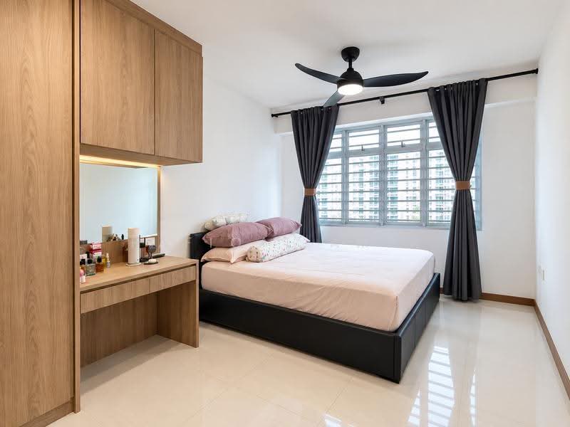 229A Sumang Lane, 229A Sumang Lane, Hougang / Punggol / Sengkang, 3 Bedrooms, 1,001 sqft, HDB Flat For Sale, by Hafiqal Amer, 500256763 - Master Bedroom - PropertyGuru.com.sg