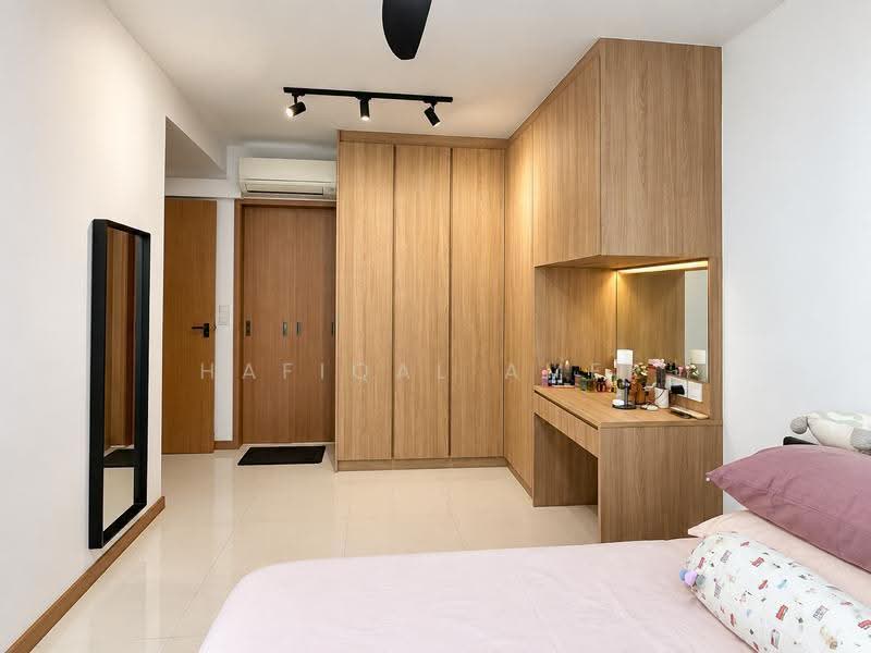 229A Sumang Lane, 229A Sumang Lane, Hougang / Punggol / Sengkang, 3 Bedrooms, 1,001 sqft, HDB Flat For Sale, by Hafiqal Amer, 500256763 - Master Bedroom - PropertyGuru.com.sg