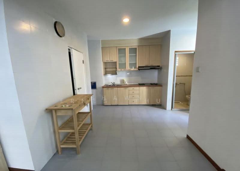 D'Heritage Castle, 43 Lengkong Empat, Eunos / Geylang / Paya Lebar, Room Rental, 155 sqft, Apartment For Rent, by Shawn Wang, 500256805 - Kitchen - PropertyGuru.com.sg