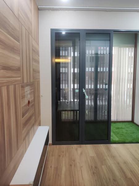 Jewel @ Buangkok, 87 Compassvale Bow, Hougang / Punggol / Sengkang, 2 Bedrooms, 775 sqft, Condominium For Rent, by Toh May Kee, 500256810 - Balcony - PropertyGuru.com.sg