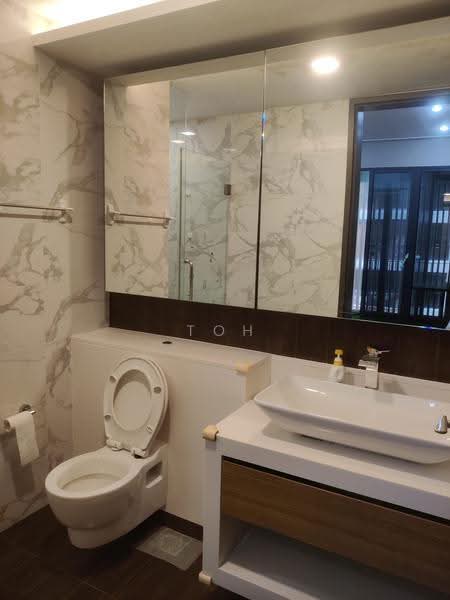 Jewel @ Buangkok, 87 Compassvale Bow, Hougang / Punggol / Sengkang, 2 Bedrooms, 775 sqft, Condominium For Rent, by Toh May Kee, 500256810 - Bathroom - PropertyGuru.com.sg