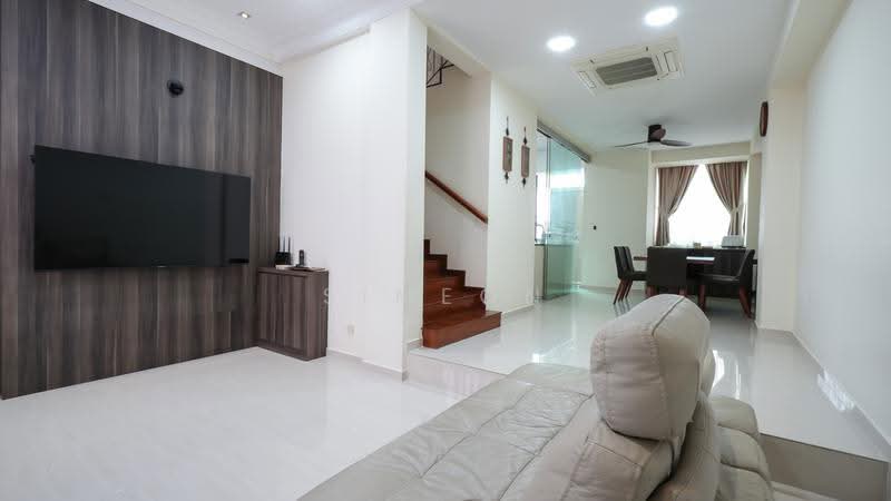 Wolskel Lodge, 103 Wolskel Road, Macpherson / Potong Pasir, 5 Bedrooms, 2,432 sqft, Cluster House For Rent, by Simeon Tan, 500256817 - Living Room - PropertyGuru.com.sg