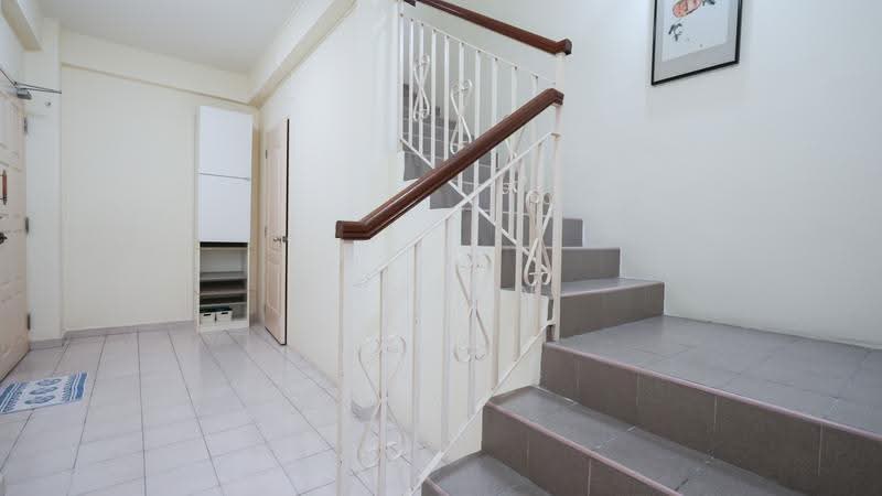 Wolskel Lodge, 103 Wolskel Road, Macpherson / Potong Pasir, 5 Bedrooms, 2,432 sqft, Cluster House For Rent, by Simeon Tan, 500256817 - Interior - PropertyGuru.com.sg
