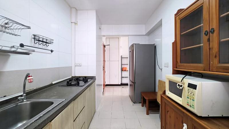 256A Sumang Walk, 256A Sumang Walk, Hougang / Punggol / Sengkang, 2 Bedrooms, 732 sqft, HDB Flat For Sale, by Evyn Xu, 500256836 - Kitchen - PropertyGuru.com.sg