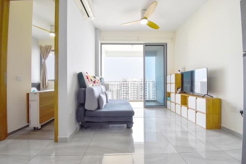 High Park Residences, 29 Fernvale Road, Seletar / Yio Chu Kang, 2 Bedrooms, 592 sqft, Condominium For Sale, by Zen Lim, 500256846 - Living Room - PropertyGuru.com.sg