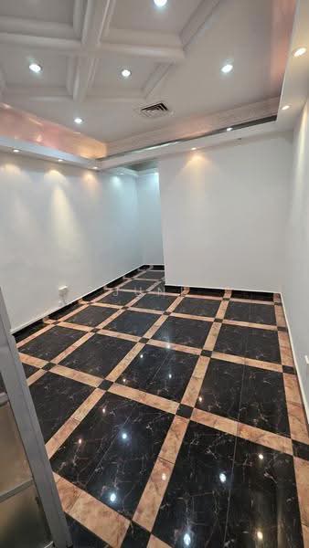 Bukit Timah Shopping Centre, 170 Upper Bukit Timah Road, Clementi Park / Upper Bukit Timah, 183 sqft, Mall Shop For Rent, by June Leow, 500256847 - CommercialGuru.com.sg