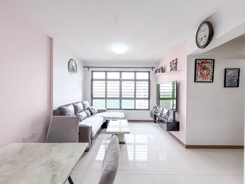 478A Yishun Street 44, 478A Yishun Street 44, Sembawang / Yishun, 3 Bedrooms, 1,001 sqft, HDB Flat For Sale, by Jacob Ong, 500256850 - Living Room - PropertyGuru.com.sg