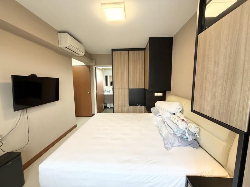 879B Tampines Avenue 8, 879B Tampines Avenue 8, Pasir Ris / Tampines, 3 Bedrooms, 1,001 sqft, HDB Flat For Sale, by Toby Aw, 500256860 - Bedroom - PropertyGuru.com.sg